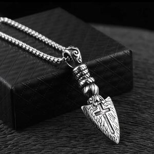 Silver Men’s Arrowhead Cross Pendant Necklace